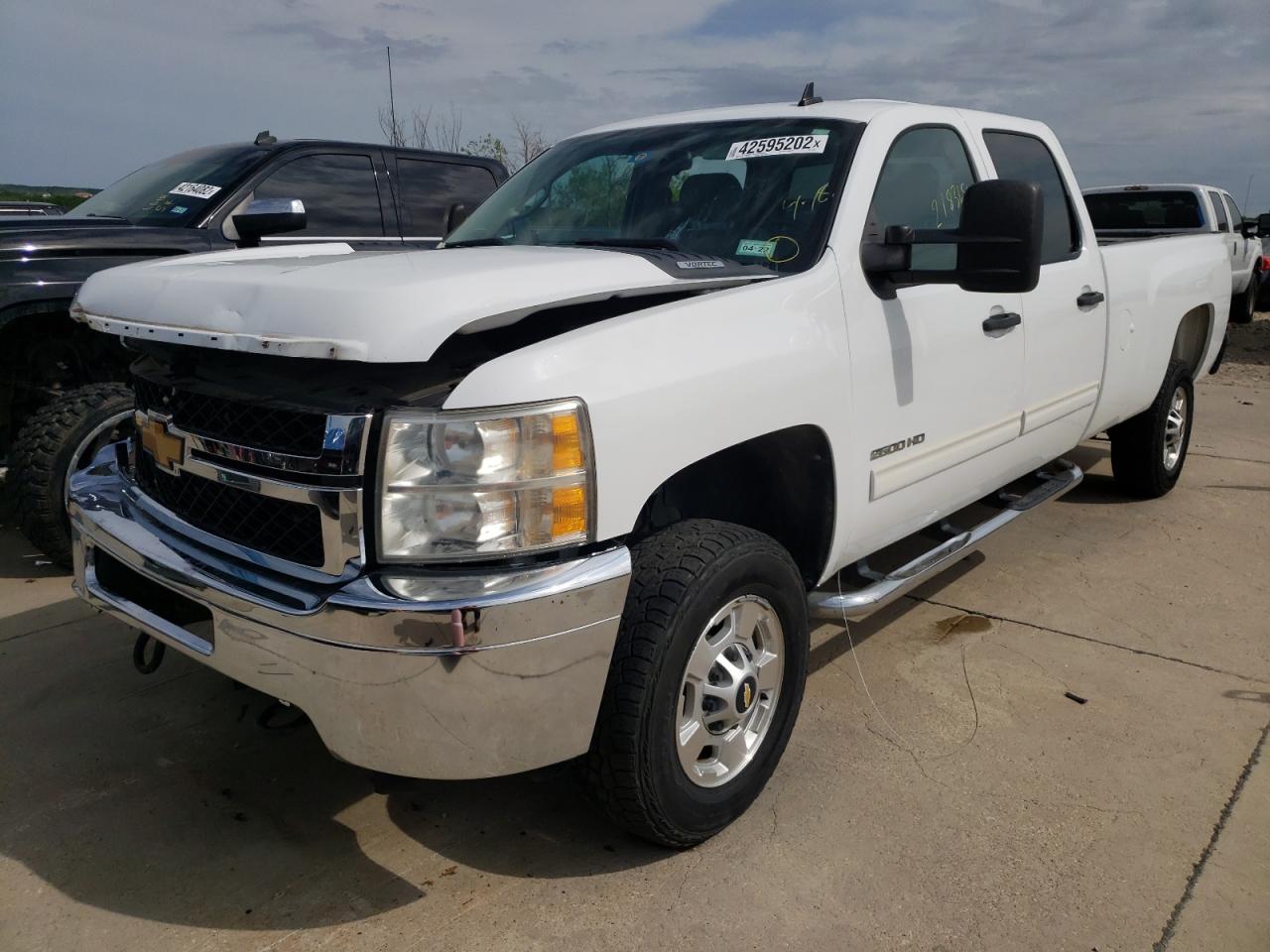 Photo 2 from auction – 2011 CHEVROLET SILVERADO with VIN 1GC1CXCG6BF181067
