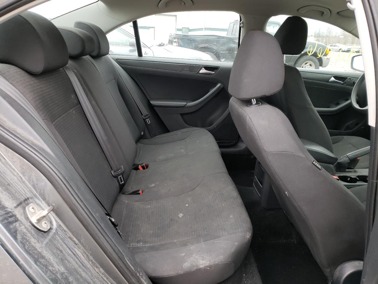 Photo 6 from auction – 2016 VOLKSWAGEN JETTA S with VIN 3VW167AJ8GM397481