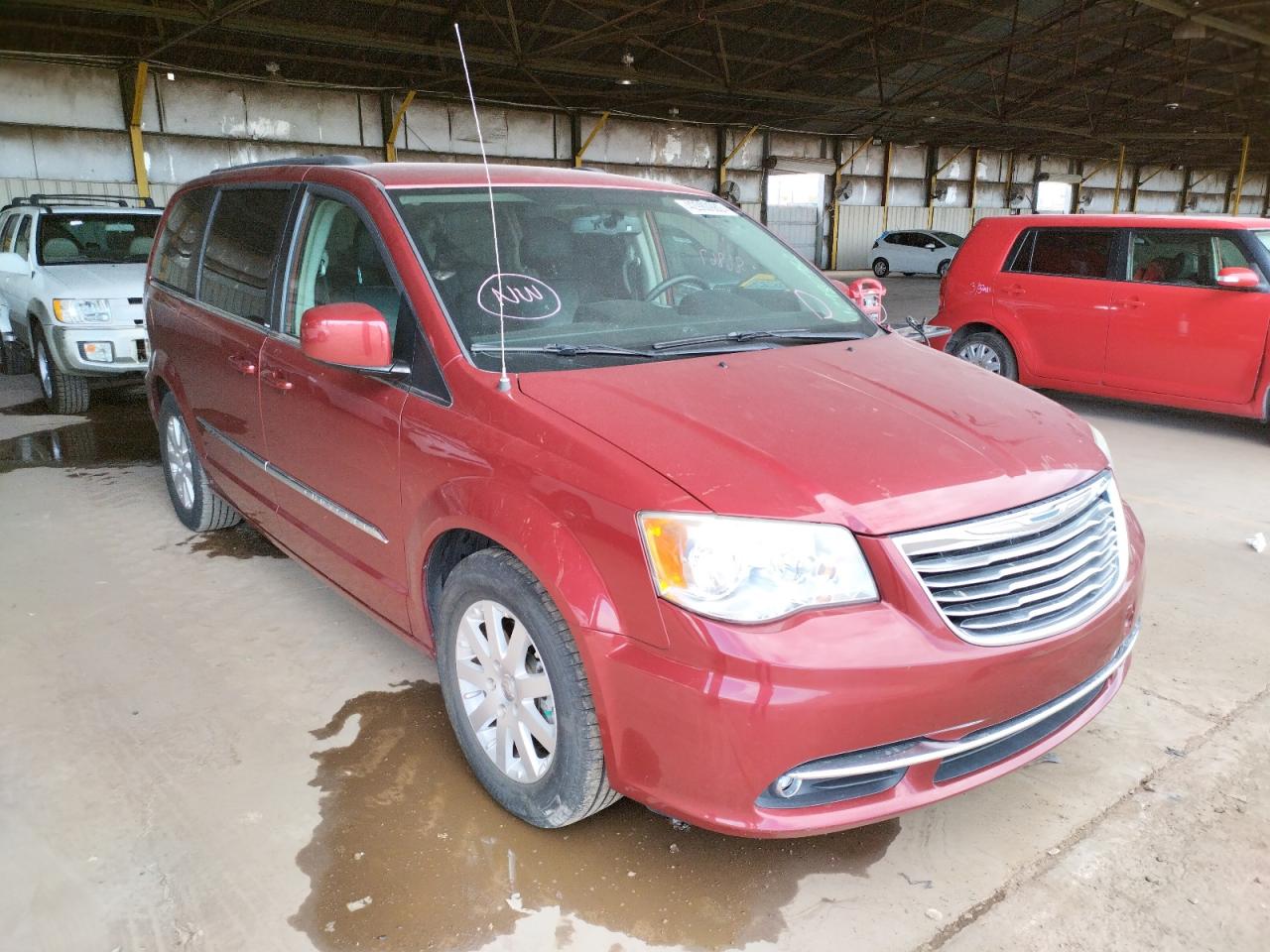 CHRYSLER TOWN & COU 2014 with VIN 2C4RC1BG7ER269706 - Photo from auction