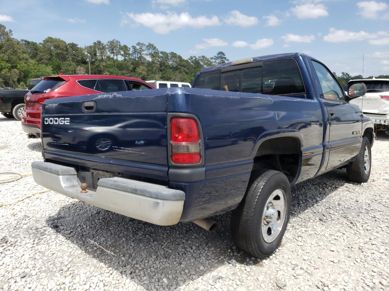 Photo 4 from auction – 2001 DODGE RAM 1500 with VIN 1B7HC16Y01S166683