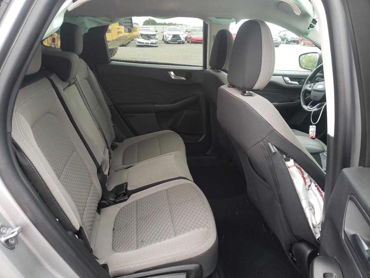 Photo 6 from auction – 2021 FORD ESCAPE SE with VIN 1FMCU9BZ4MUA37290