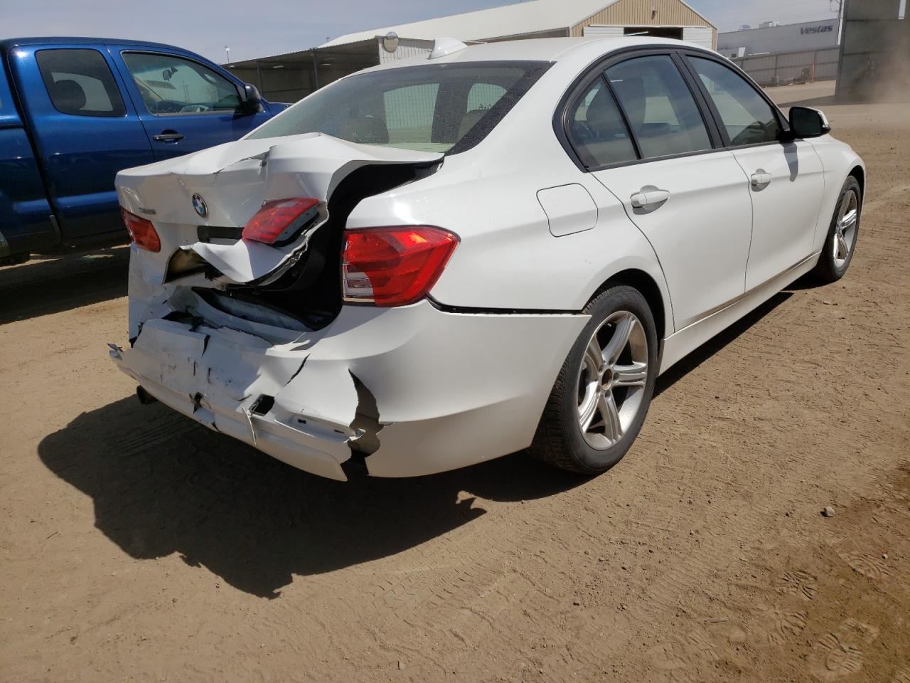 Photo 4 from auction – 2014 BMW 320 I XDRI with VIN WBA3C3C53EF986297