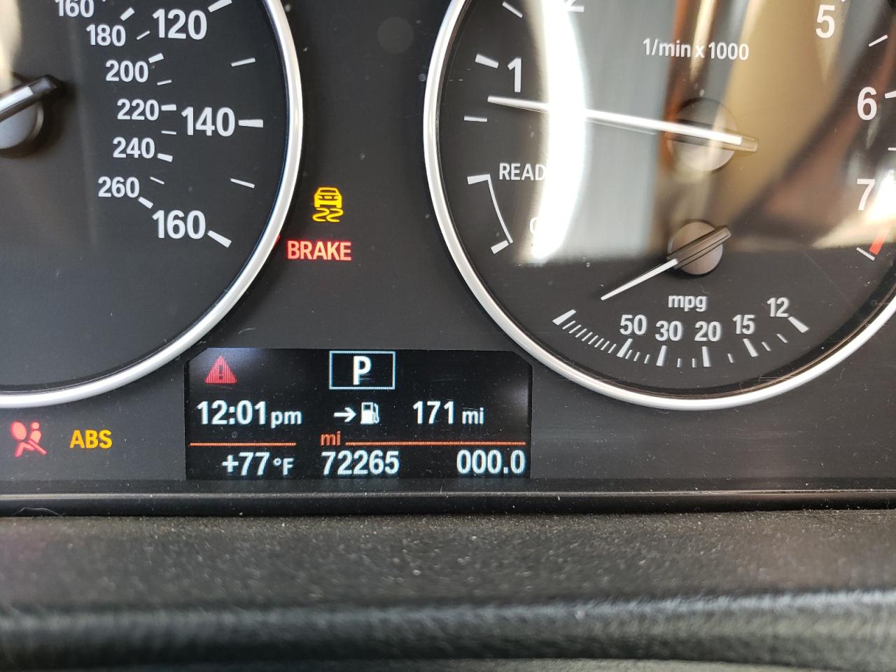 Photo 8 from auction – 2014 BMW 320 I XDRI with VIN WBA3C3C53EF986297