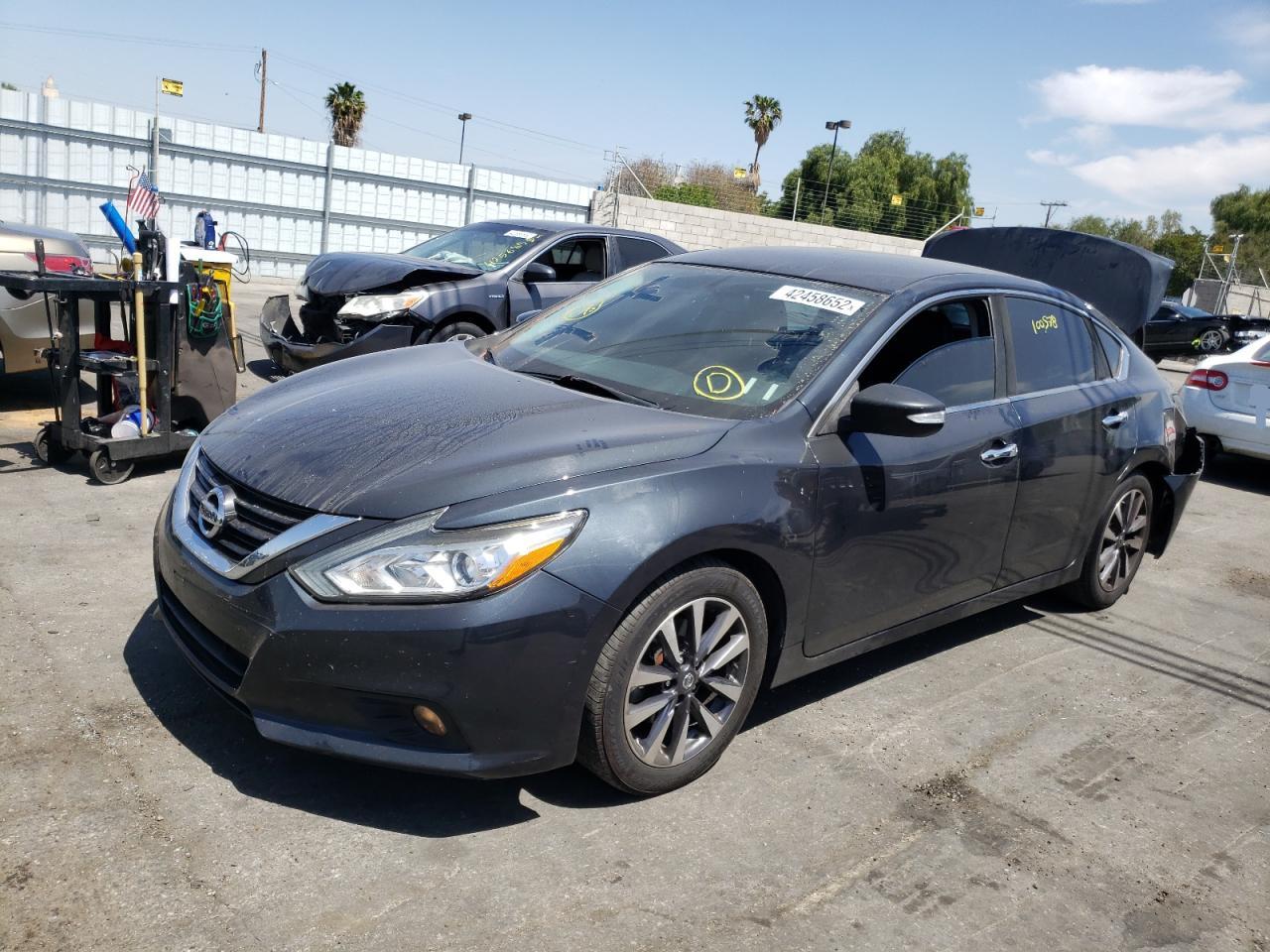 Photo 2 from auction – 2017 NISSAN ALTIMA 2.5 with VIN 1N4AL3AP1HC176242