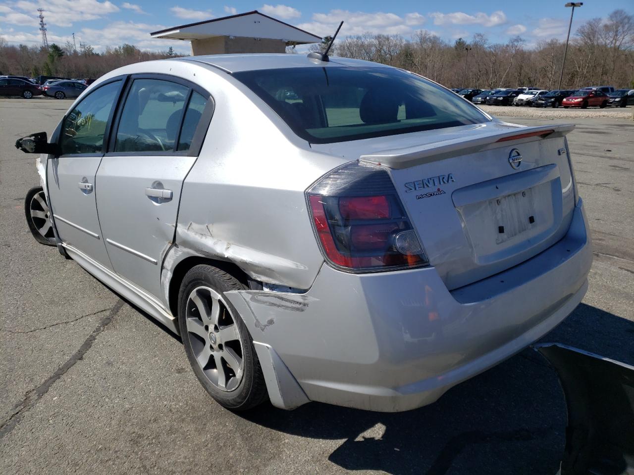 Zdjęcie 3 z aukcji – 2012 NISSAN SENTRA 2.0 z VIN 3N1AB6AP1CL642606