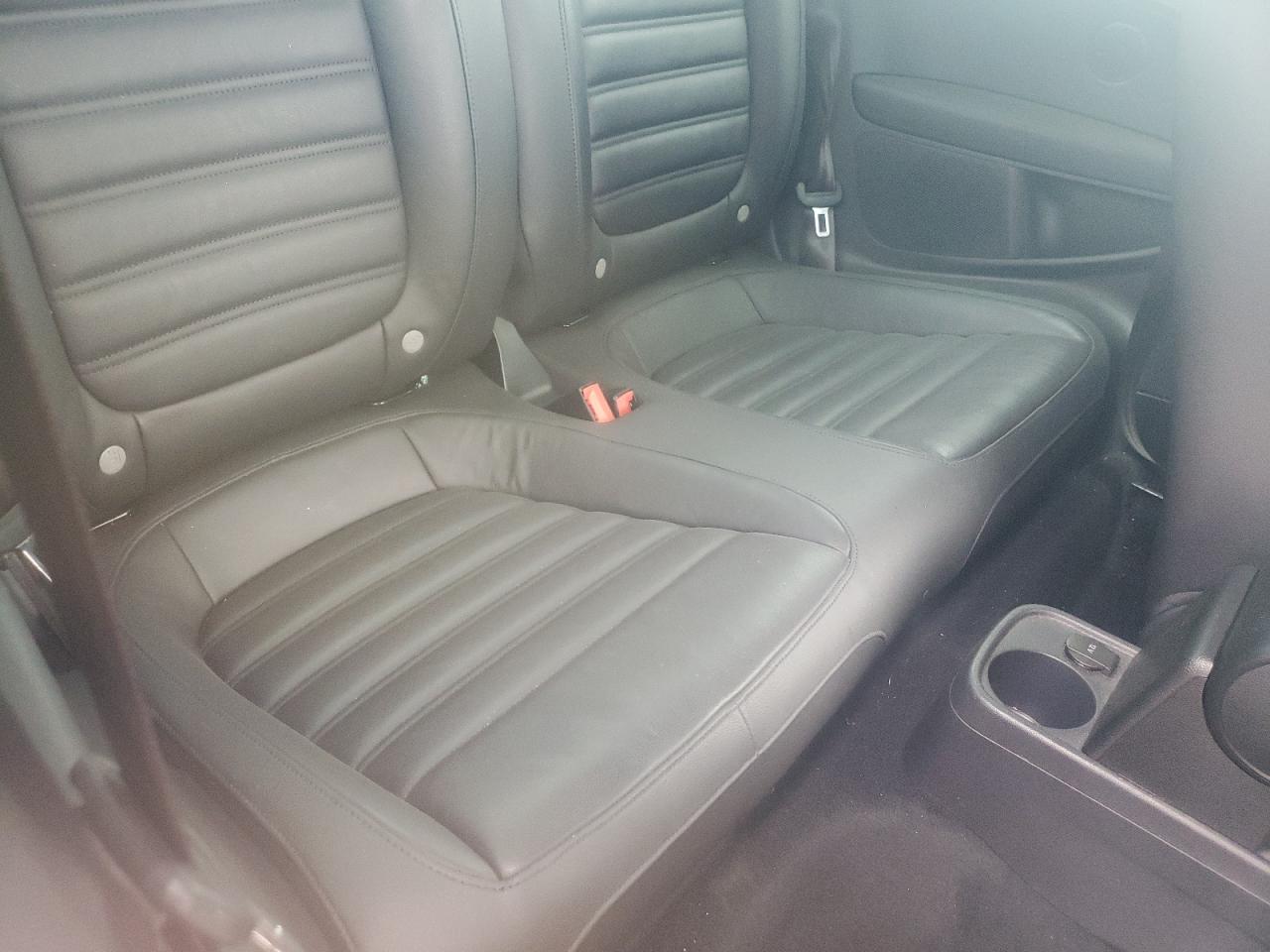 Photo 6 from auction – 2012 VOLKSWAGEN BEETLE TUR with VIN 3VWVA7AT7CM645361