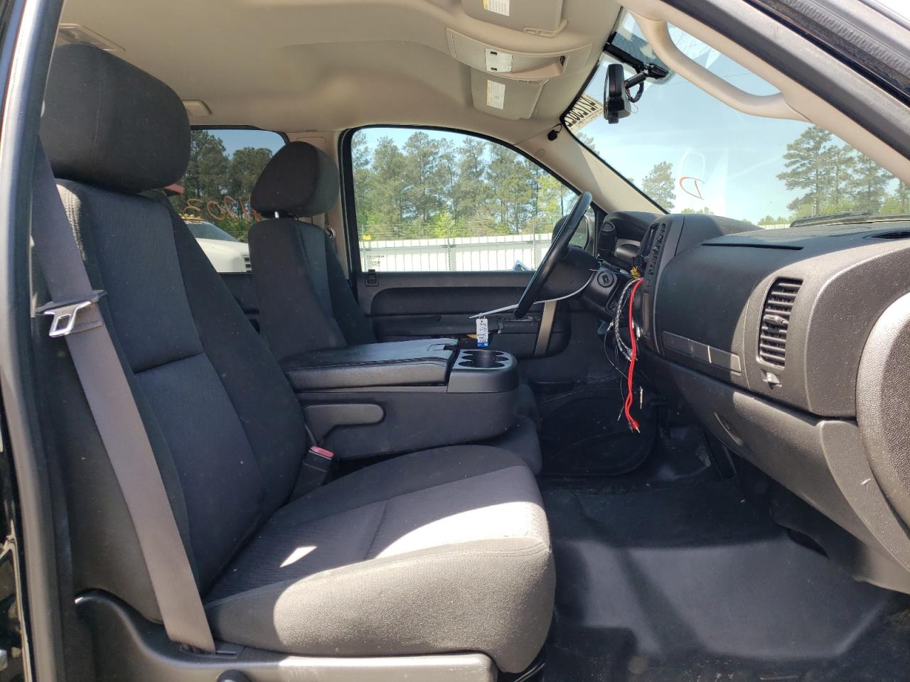 Photo 5 from auction – 2013 CHEVROLET SILVERADO with VIN 3GCPCSEAXDG110249