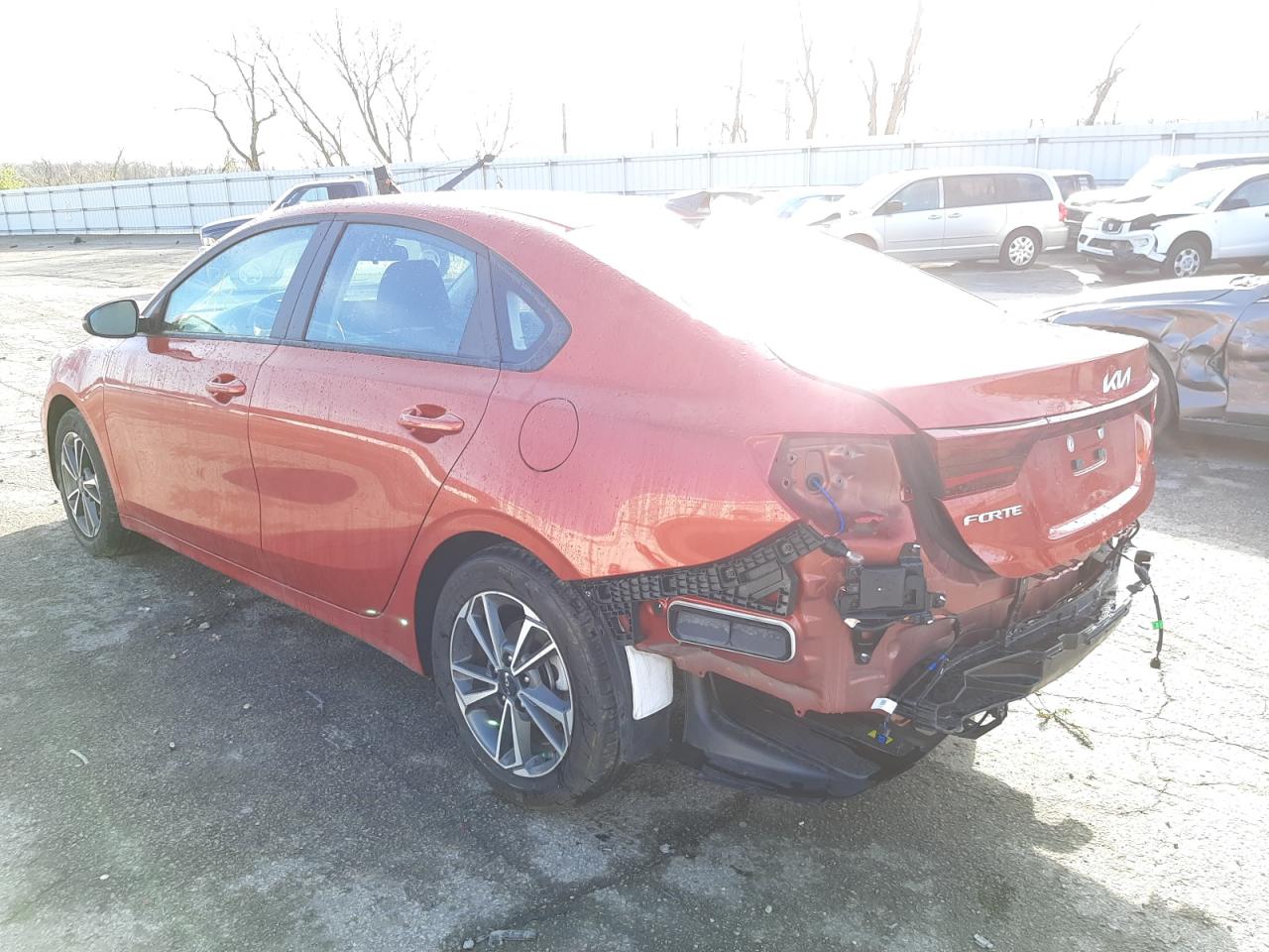 Photo 3 from auction – 2022 KIA FORTE FE with VIN 3KPF24AD0NE437816
