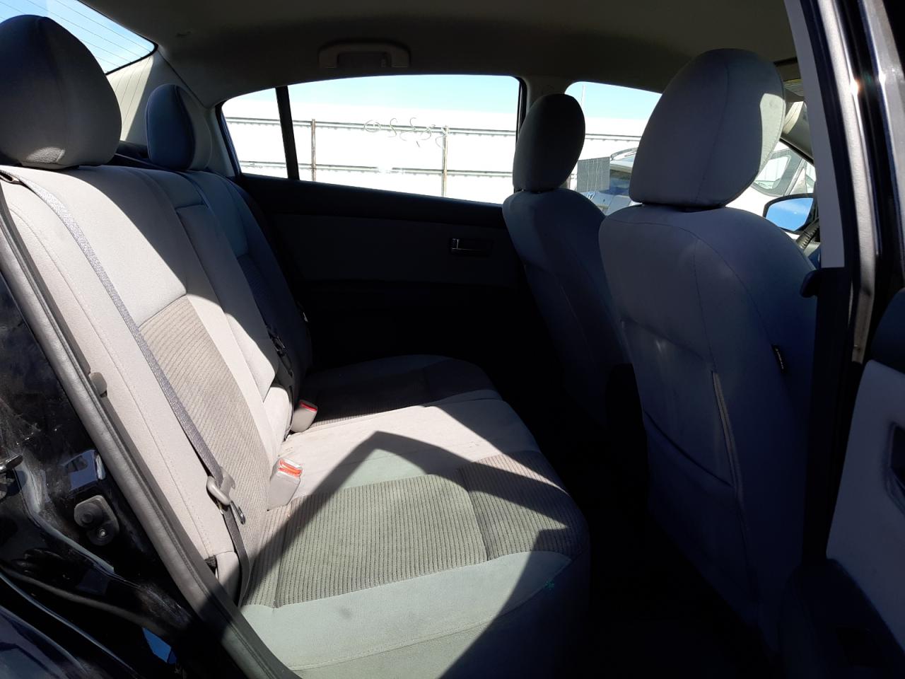 Photo 6 from auction – 2012 NISSAN SENTRA 2.0 with VIN 3N1AB6AP9CL703555