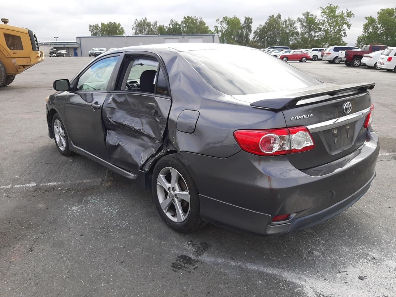 Photo 3 from auction – 2013 TOYOTA COROLLA BA with VIN 5YFBU4EE5DP139982