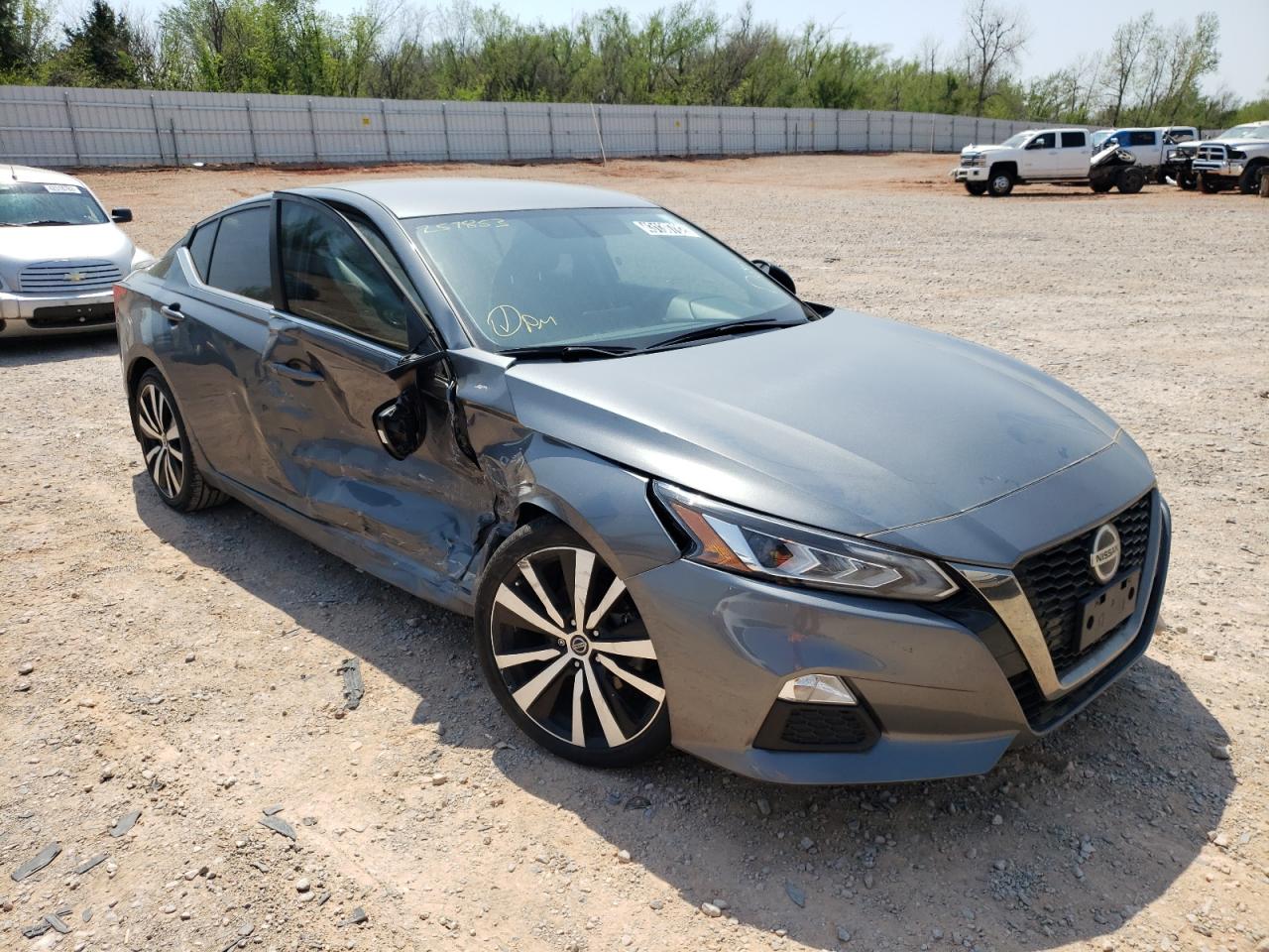 NISSAN ALTIMA SR 2019 with VIN 1N4BL4CV1KC257853 - Photo from auction