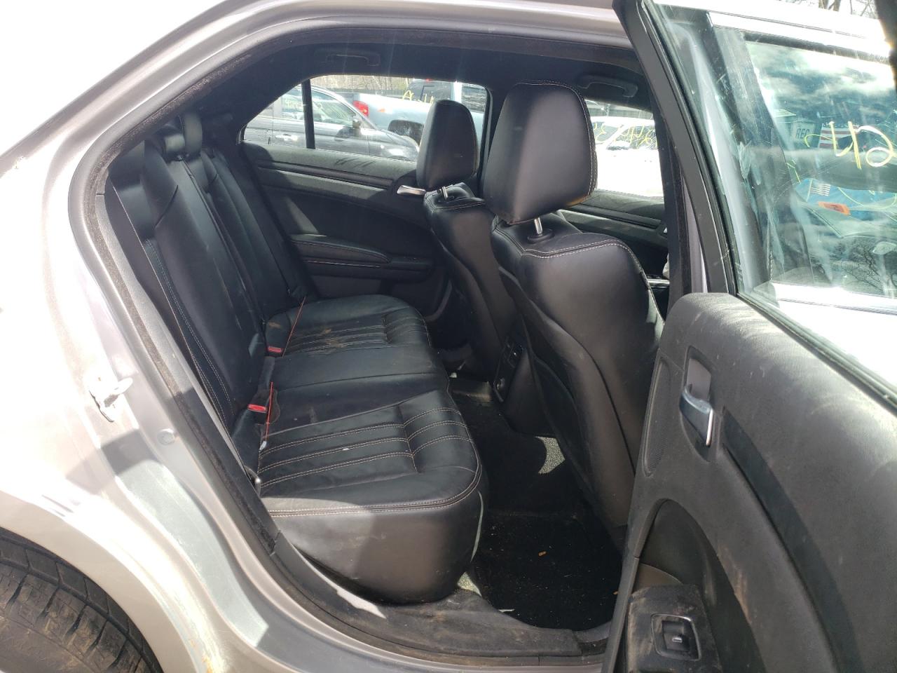 Photo 6 from auction – 2014 CHRYSLER 300 S with VIN 2C3CCAGG5EH125581