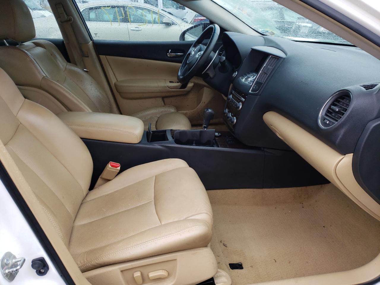 Photo 5 from auction – 2011 NISSAN MAXIMA S with VIN 1N4AA5AP0BC810116