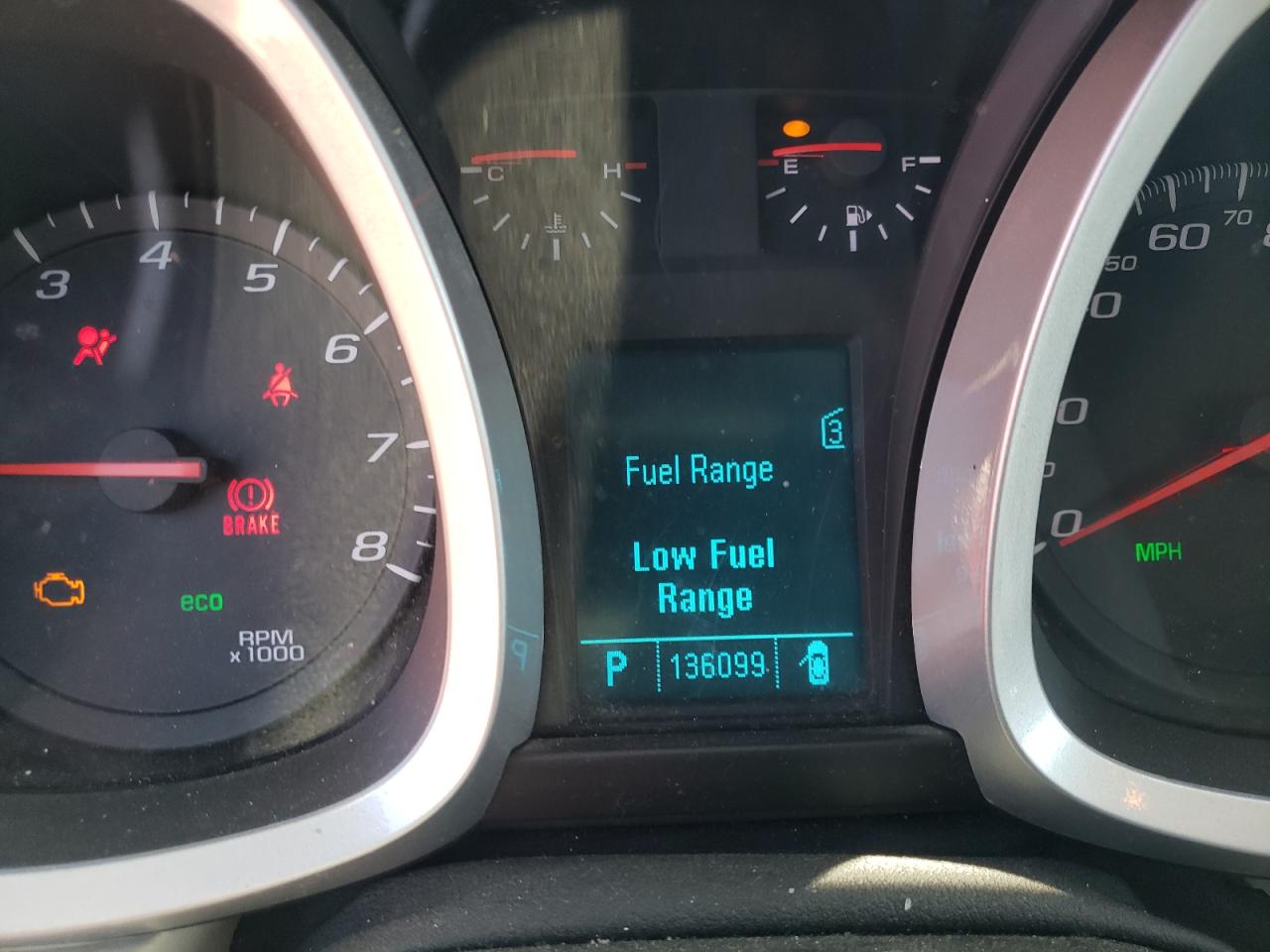 Photo 8 from auction – 2011 CHEVROLET EQUINOX LS with VIN 2CNFLCEC3B6398090