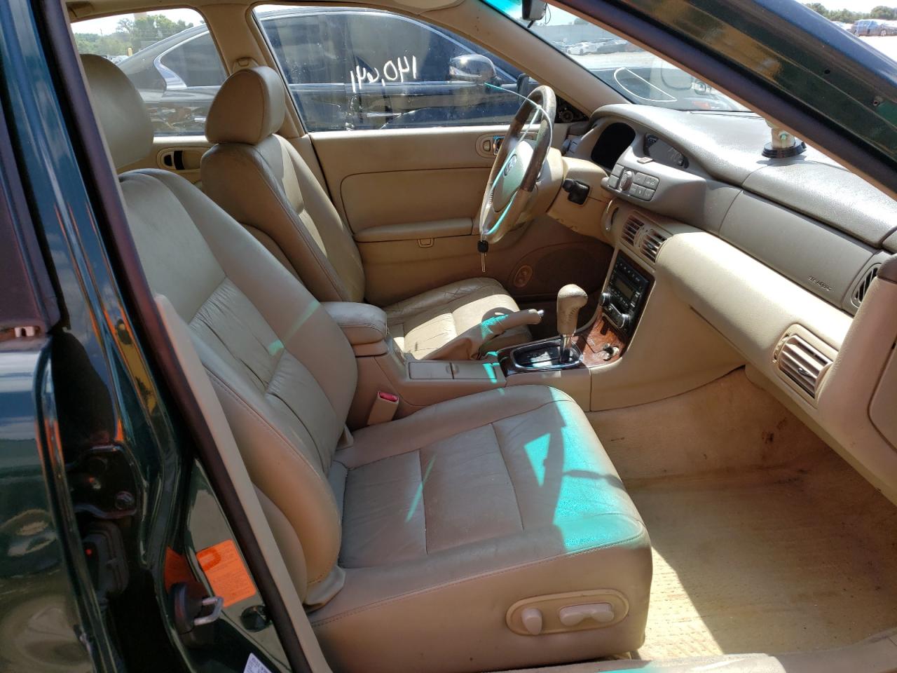 Photo 5 from auction – 2002 MAZDA MILLENIA with VIN JM1TA221221723163