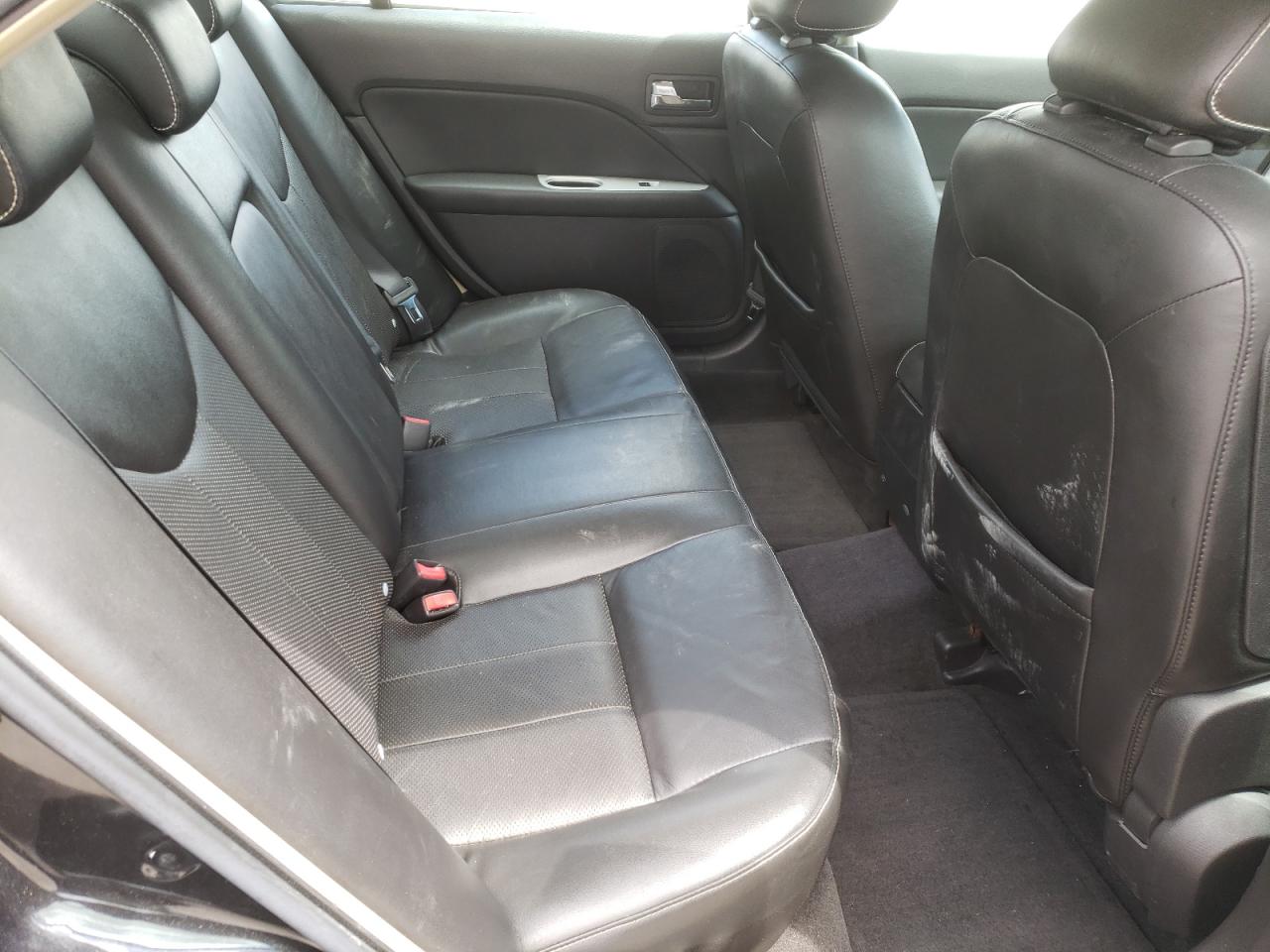 Photo 6 from auction – 2010 MERCURY MILAN PREM with VIN 3MEHM0JA8AR619444