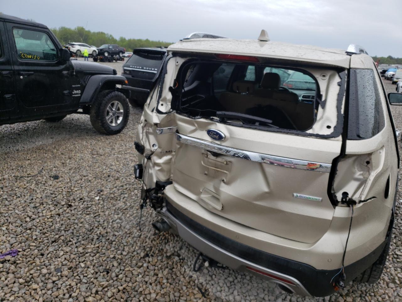 Photo 9 from auction – 2017 FORD EXPLORER L with VIN 1FM5K7FH9HGD77981
