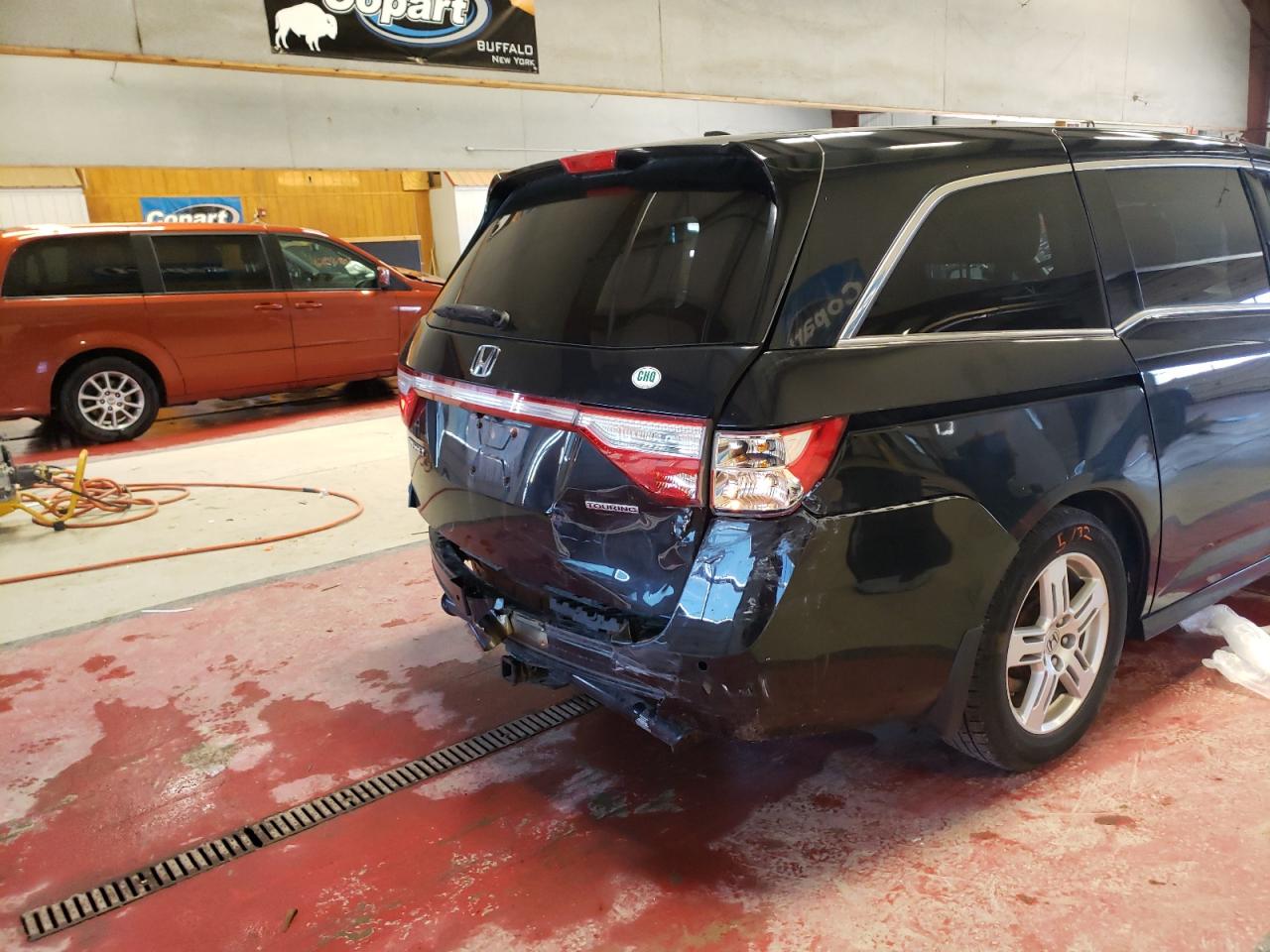 Photo 9 from auction – 2012 HONDA ODYSSEY TO with VIN 5FNRL5H94CB004332