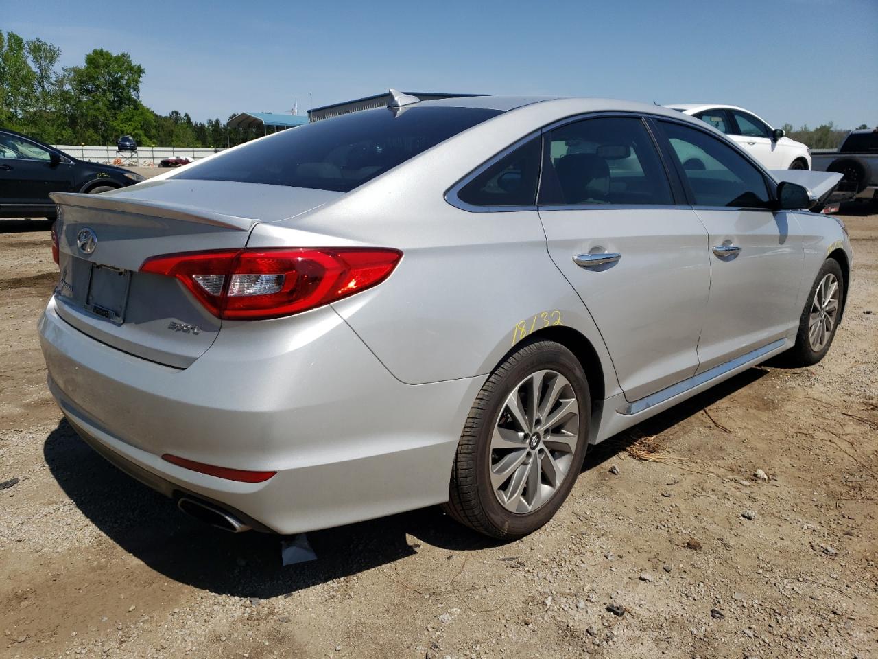 Photo 4 from auction – 2016 HYUNDAI SONATA SPO with VIN 5NPE34AF9GH314508