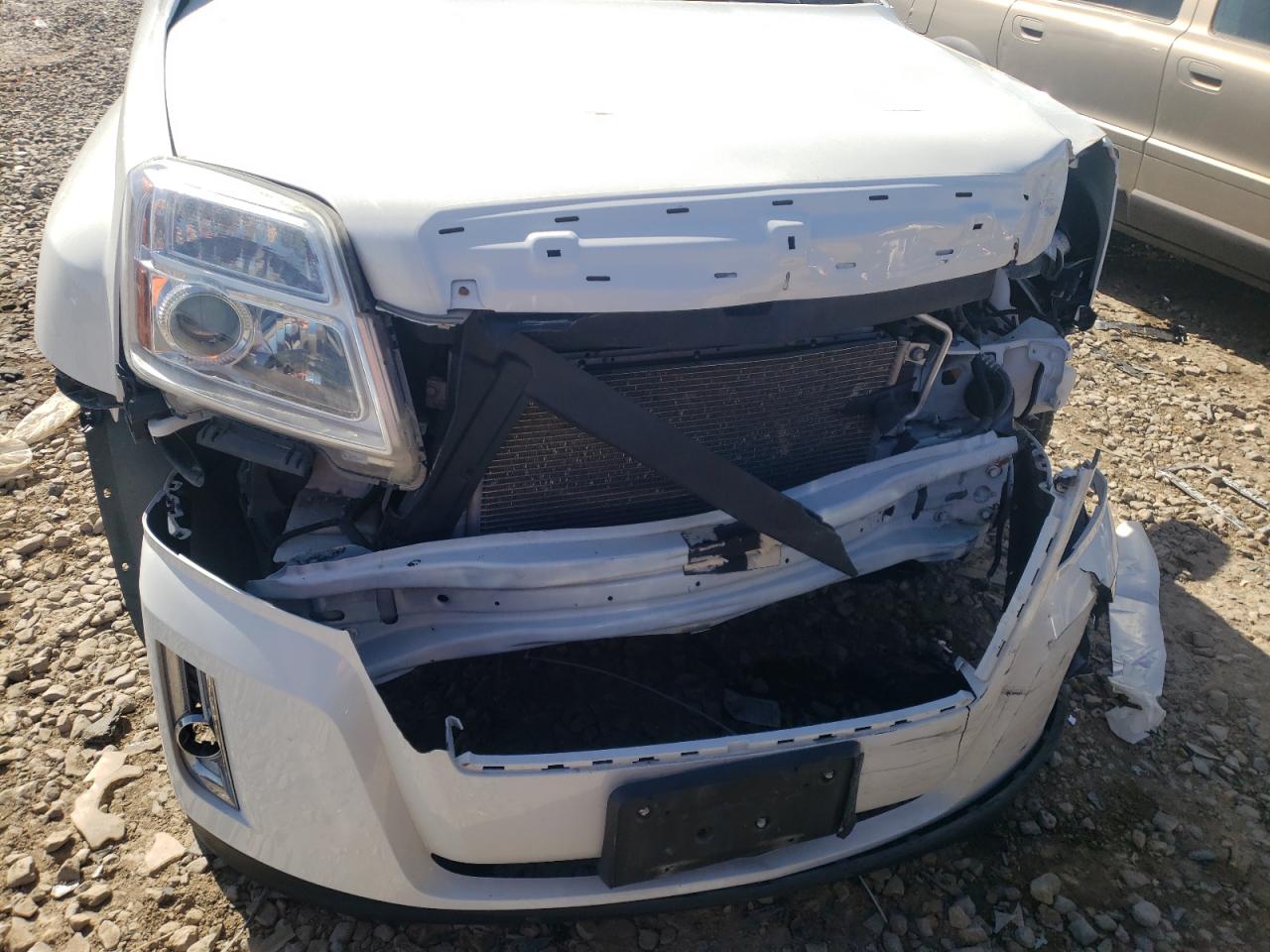 Photo 9 from auction – 2015 GMC TERRAIN SL with VIN 2GKALMEK2F6346875