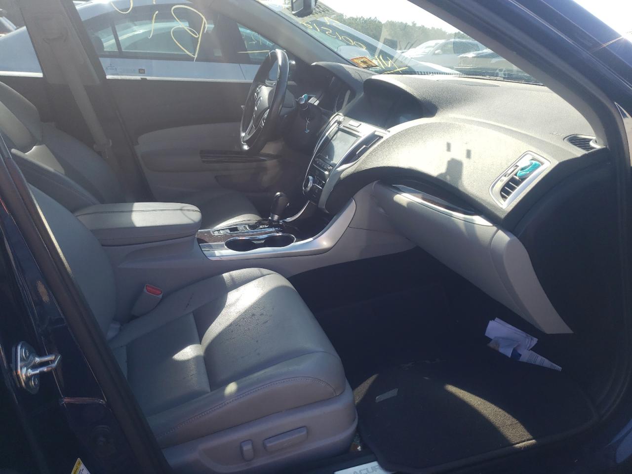Photo 5 from auction – 2016 ACURA TLX with VIN 19UUB1F37GA001512