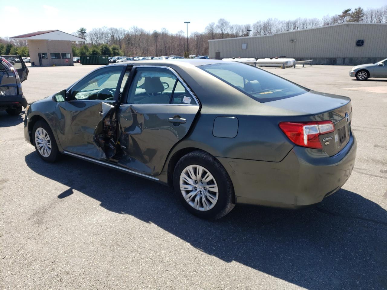 Photo 3 from auction – 2012 TOYOTA CAMRY BASE with VIN 4T4BF1FK3CR183351