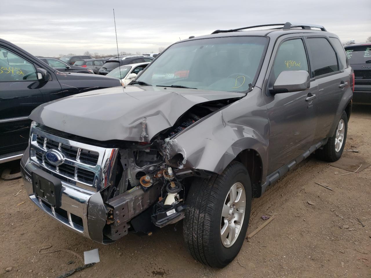 Photo 2 from auction – 2010 FORD ESCAPE LIM with VIN 1FMCU9EG7AKB50023