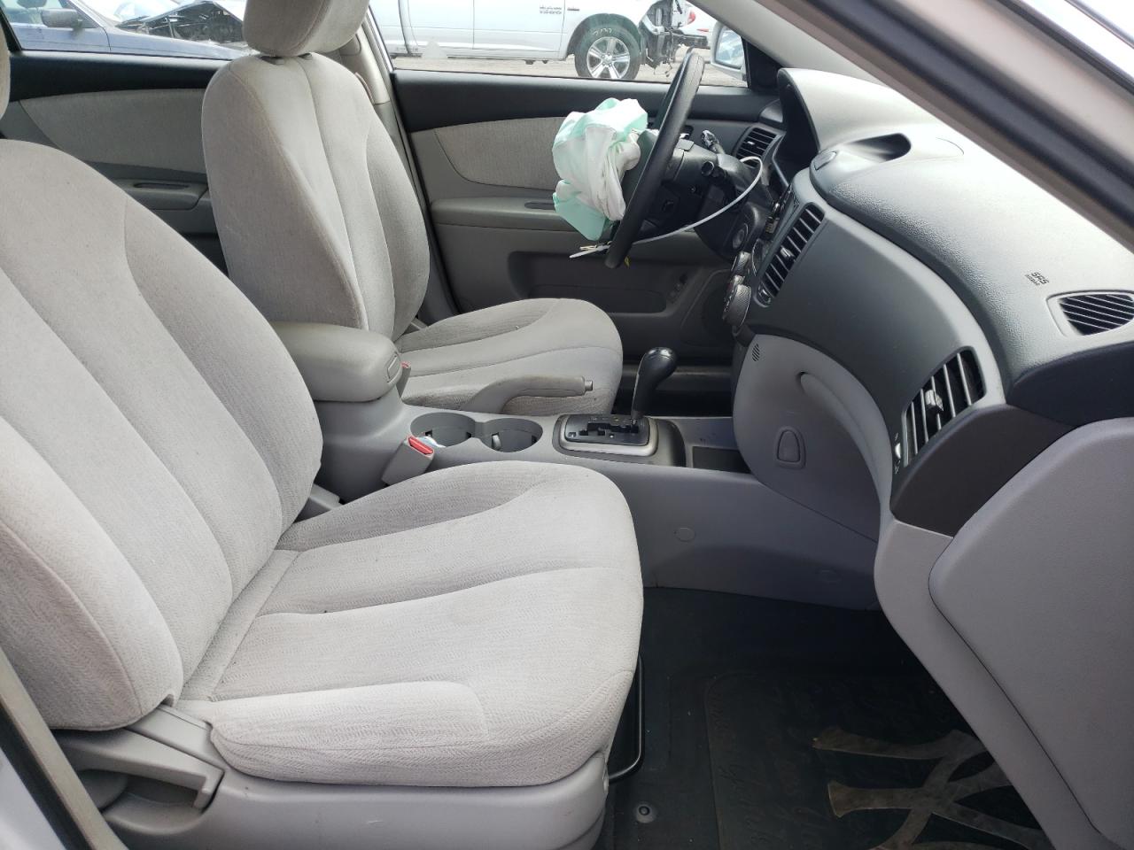 صورة رقم 5 من المزاد - 2008 KIA OPTIMA LX مع VIN KNAGE123585183856