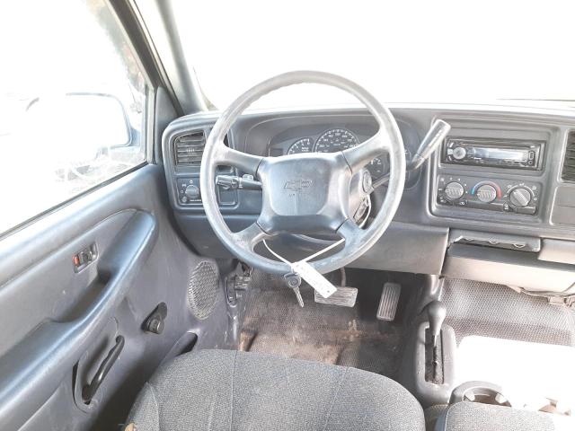 Photo 10 from auction – 2001 CHEVROLET SILVERADO with VIN 1GCEK19T51E276519