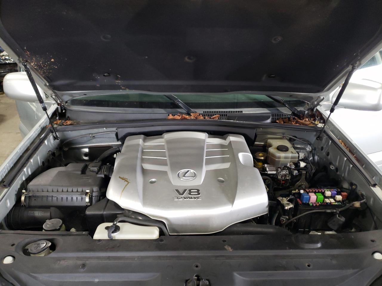 Photo 7 from auction – 2004 LEXUS GX 470 with VIN JTJBT20X240035005