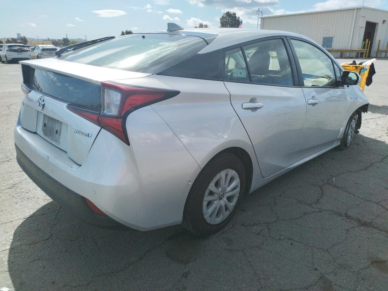 Photo 4 from auction – 2019 TOYOTA PRIUS with VIN JTDKARFU2K3101417
