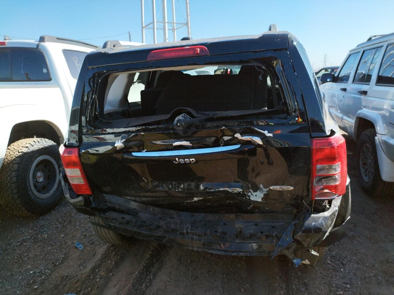 Photo 9 from auction – 2016 JEEP PATRIOT LA with VIN 1C4NJPFA5GD537087