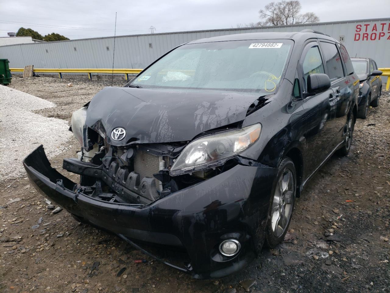 Photo 2 from auction – 2012 TOYOTA SIENNA SPO with VIN 5TDXK3DC9CS196813