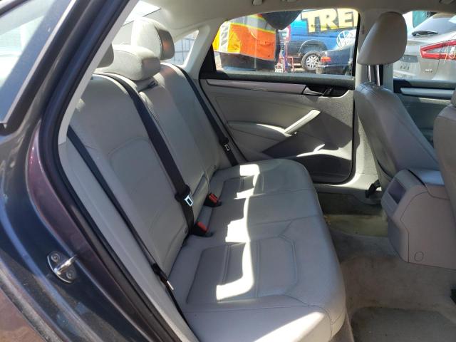 Photo 6 from auction – 2015 VOLKSWAGEN PASSAT S with VIN 1VWAT7A39FC025738