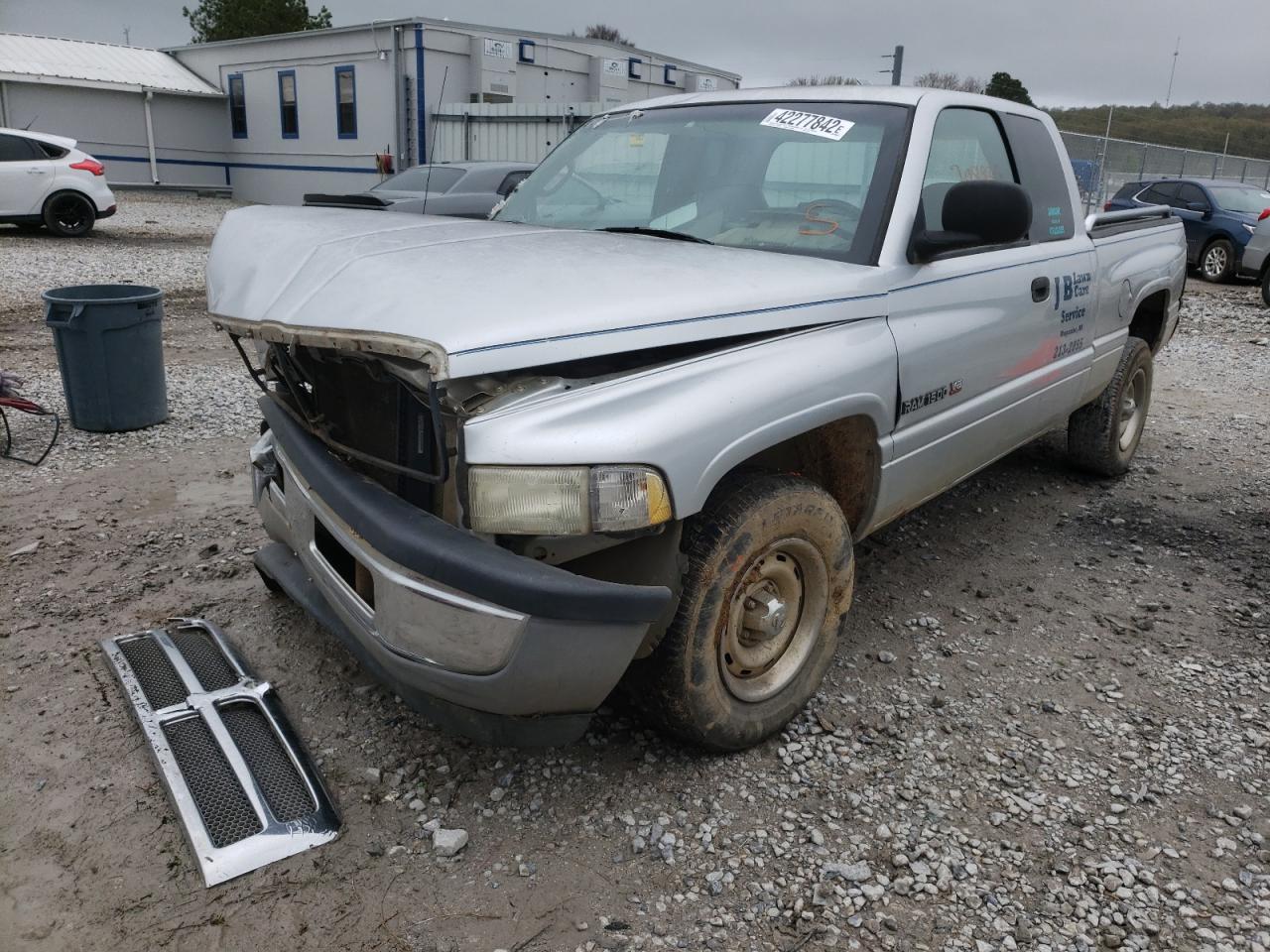 Photo 2 from auction – 2001 DODGE RAM 1500 with VIN 3B7HC13Y81G722718