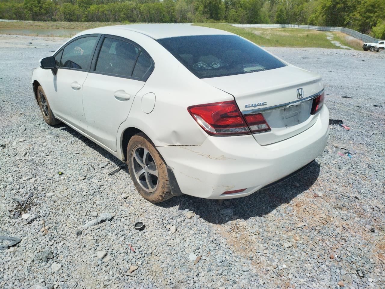 Photo 3 from auction – 2015 HONDA CIVIC SE with VIN 2HGFB2F70FH532438