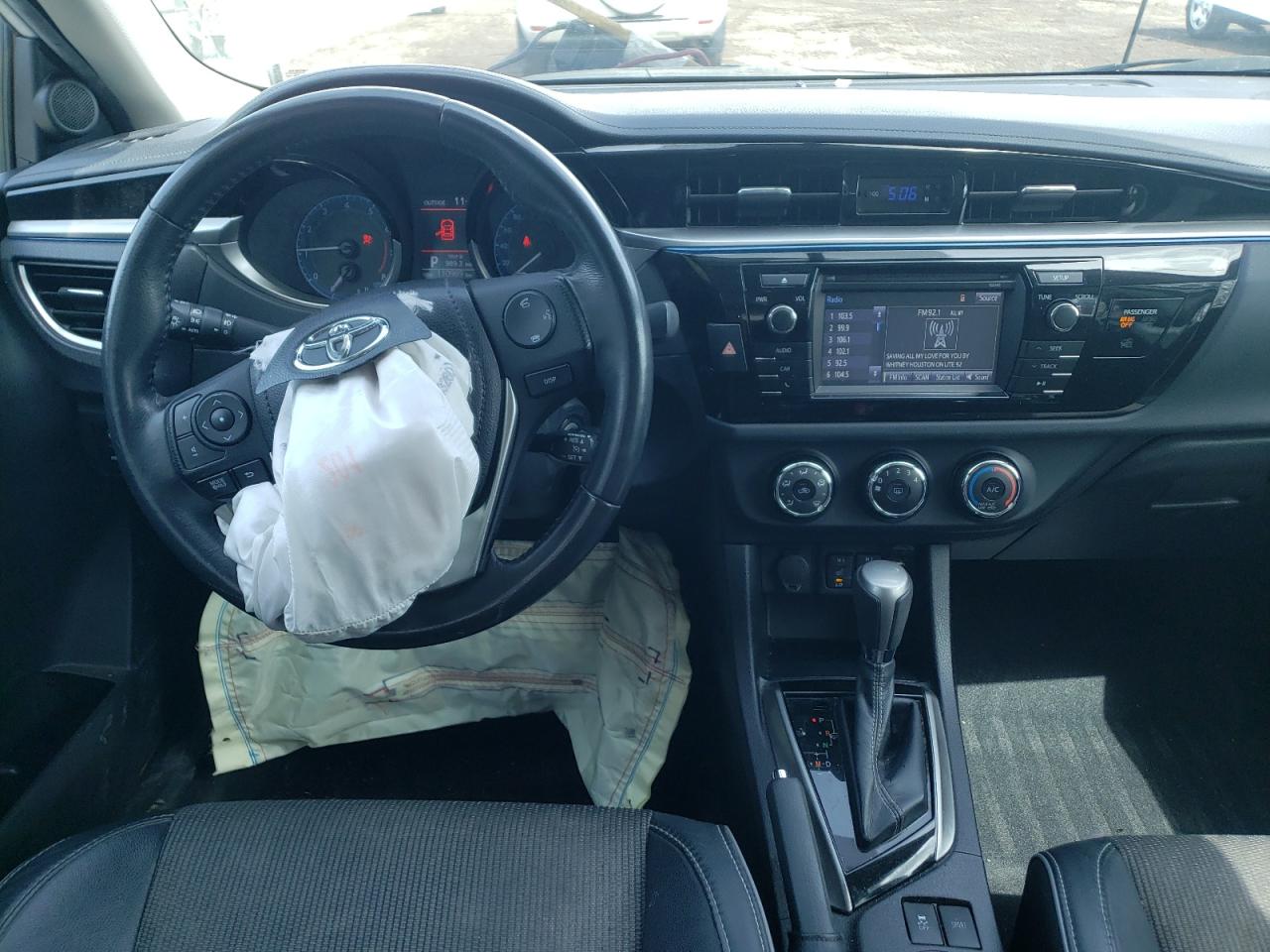 Photo 9 from auction – 2014 TOYOTA COROLLA L with VIN 2T1BURHE4EC048096