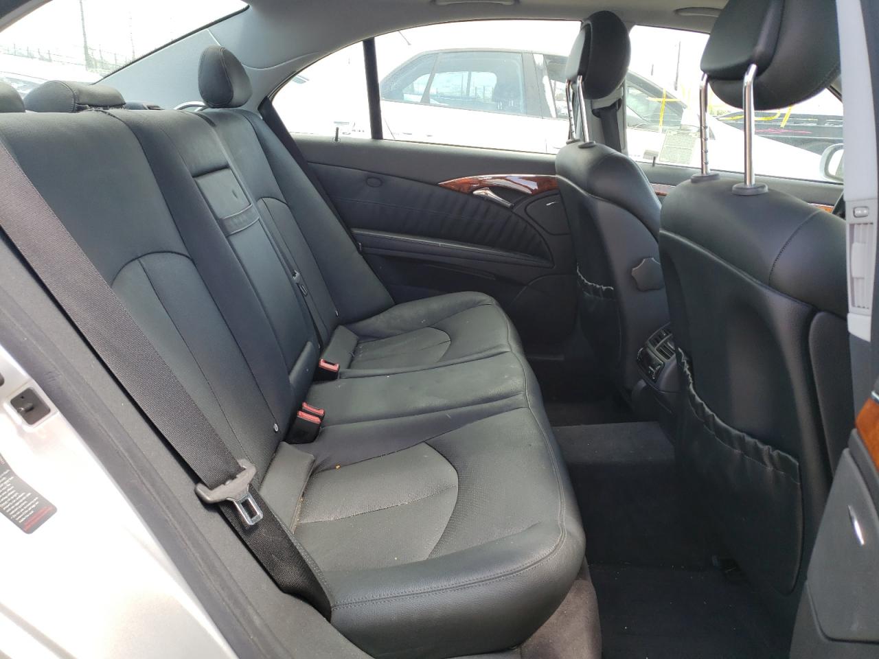 Photo 6 from auction – 2004 MERCEDES-BENZ E 500 with VIN WDBUF70J64A500048