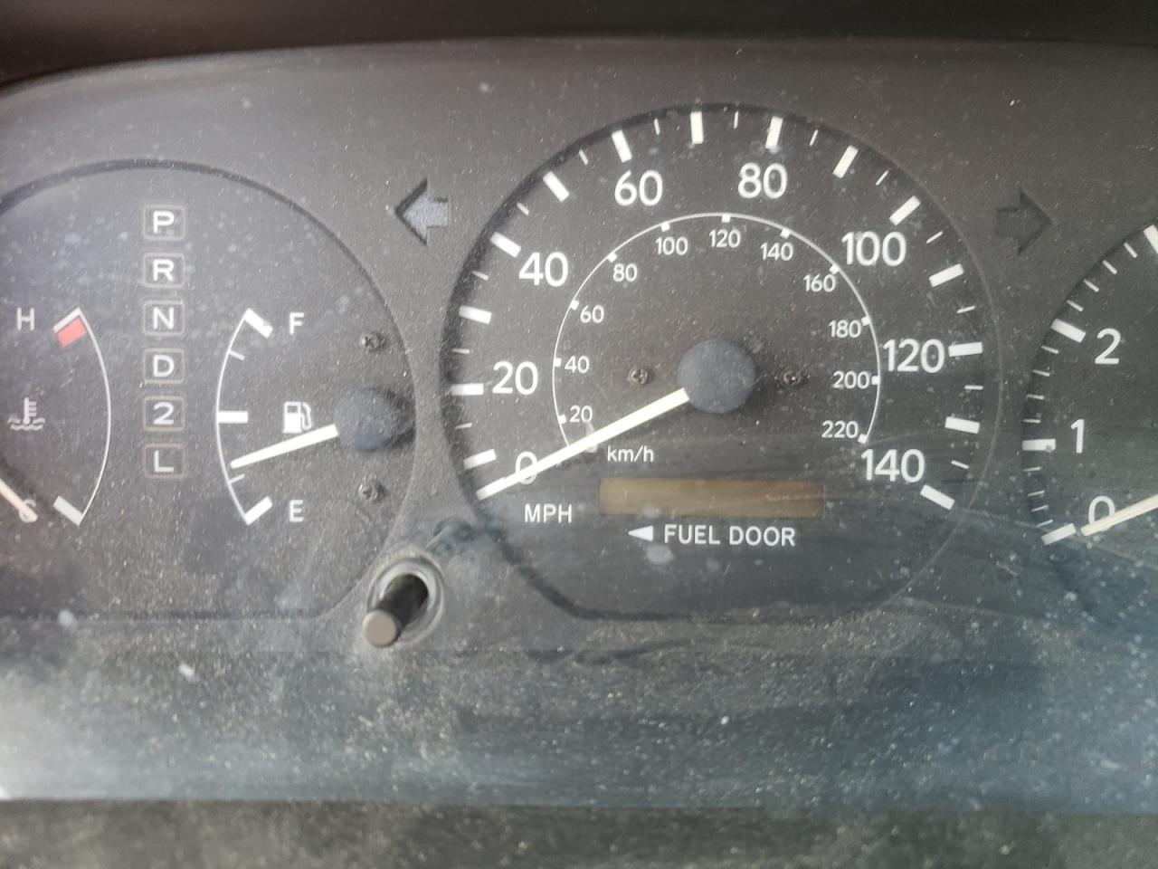 Photo 8 from auction – 2001 TOYOTA CAMRY CE with VIN JT2BF22K510319213