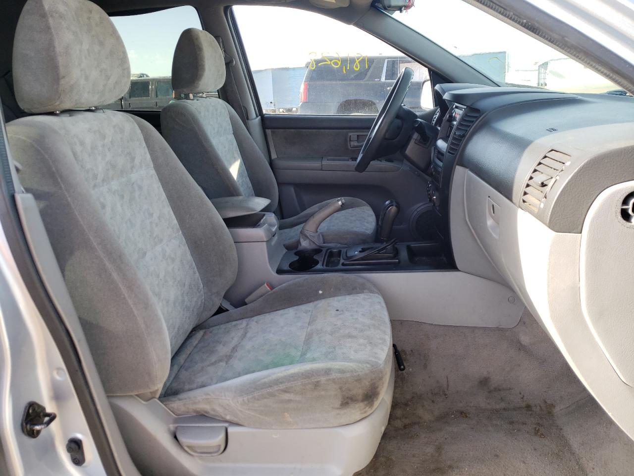 Photo 5 from auction – 2006 KIA SORENTO EX with VIN KNDJD733365538923