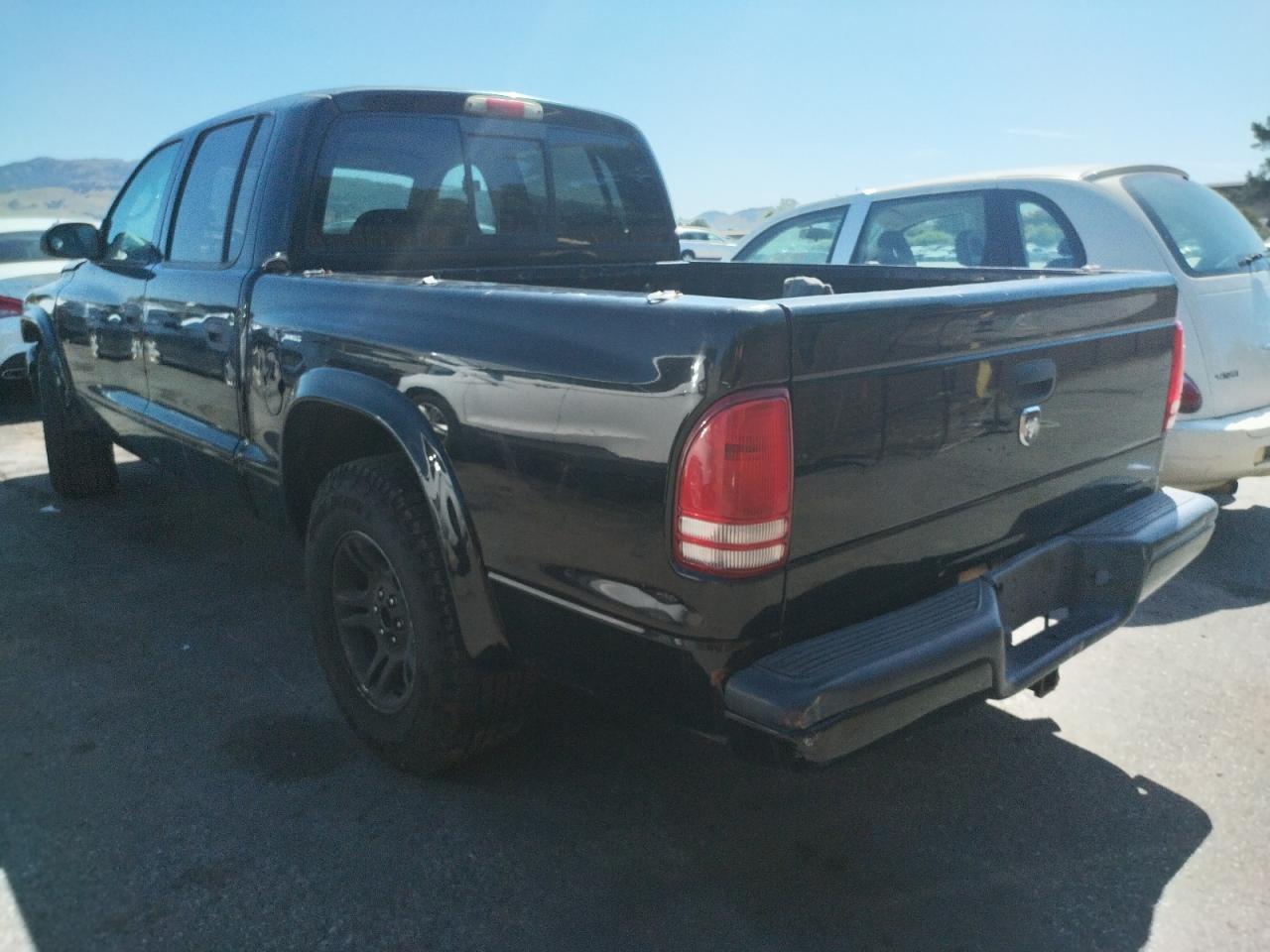 Photo 3 from auction – 2004 DODGE DAKOTA QUA with VIN 1D7HL38K04S766408