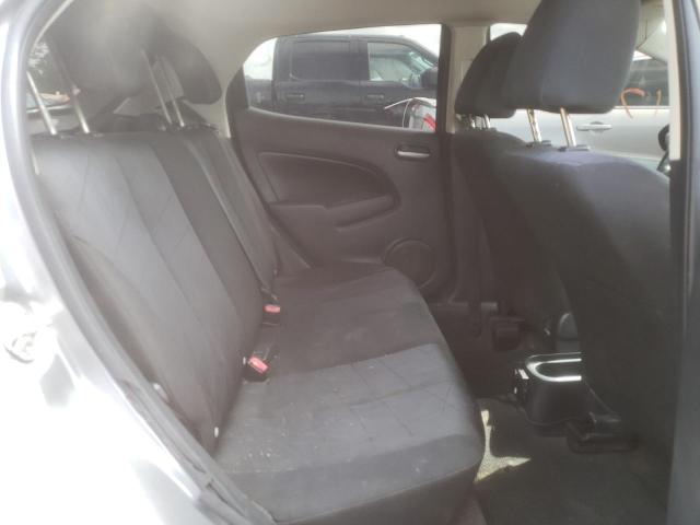 Photo 6 from auction – 2011 MAZDA MAZDA2 with VIN JM1DE1HY9B0123737