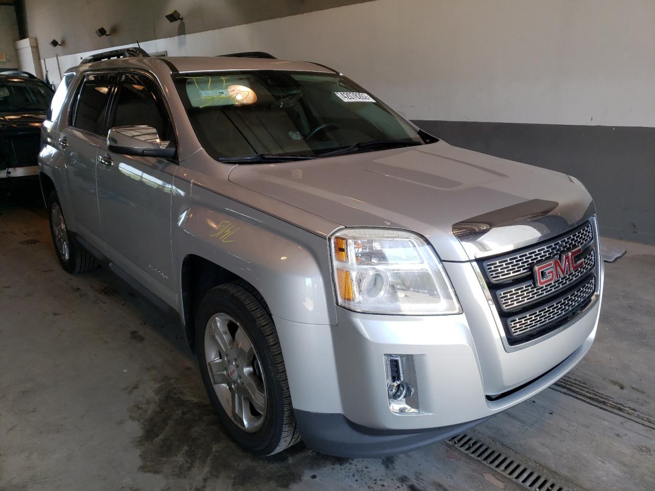 GMC TERRAIN SL 2013 with VIN 2GKALWEKXD6302258 - Photo from auction