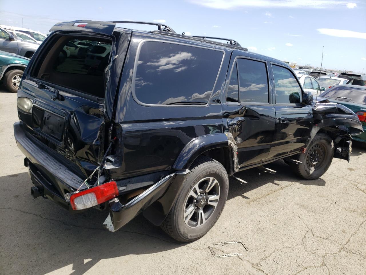 Photo 4 from auction – 2000 TOYOTA 4RUNNER SR with VIN JT3HN86R2Y0319604