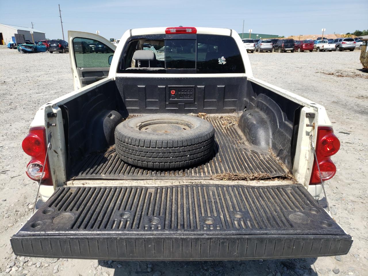 Photo 9 from auction – 2008 DODGE RAM 1500 S with VIN 1D7HA18288J162871