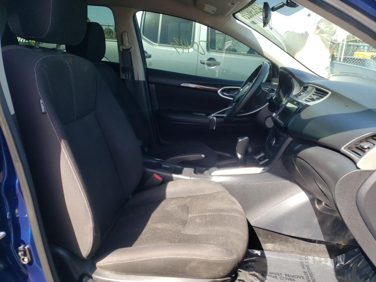 Photo 5 from auction – 2019 NISSAN SENTRA S with VIN 3N1AB7AP1KY391559