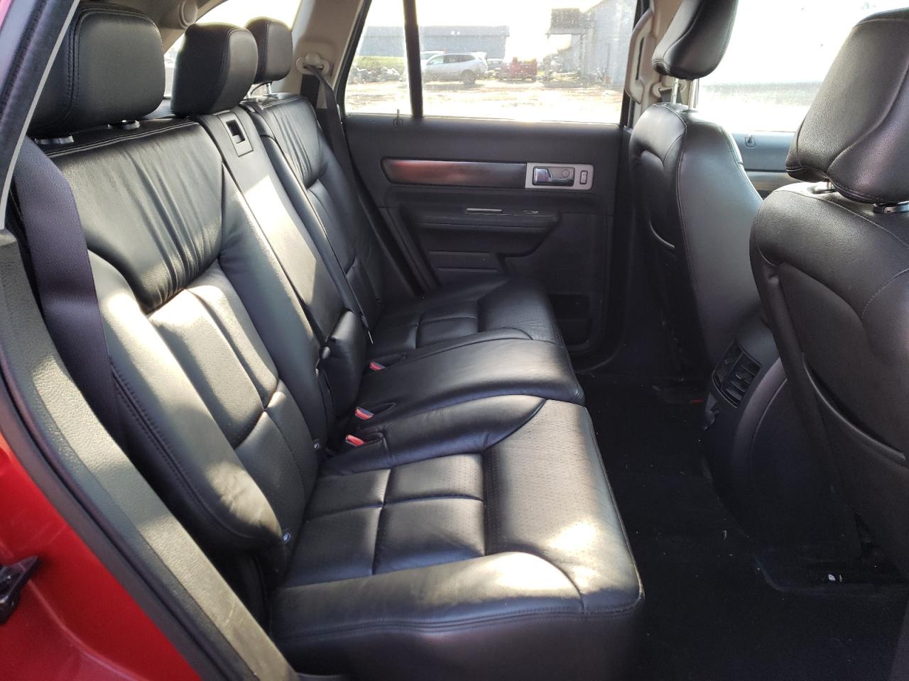 Фото 6 с аукциона – 2007 LINCOLN MKX с VIN 2LMDU88C47BJ07953