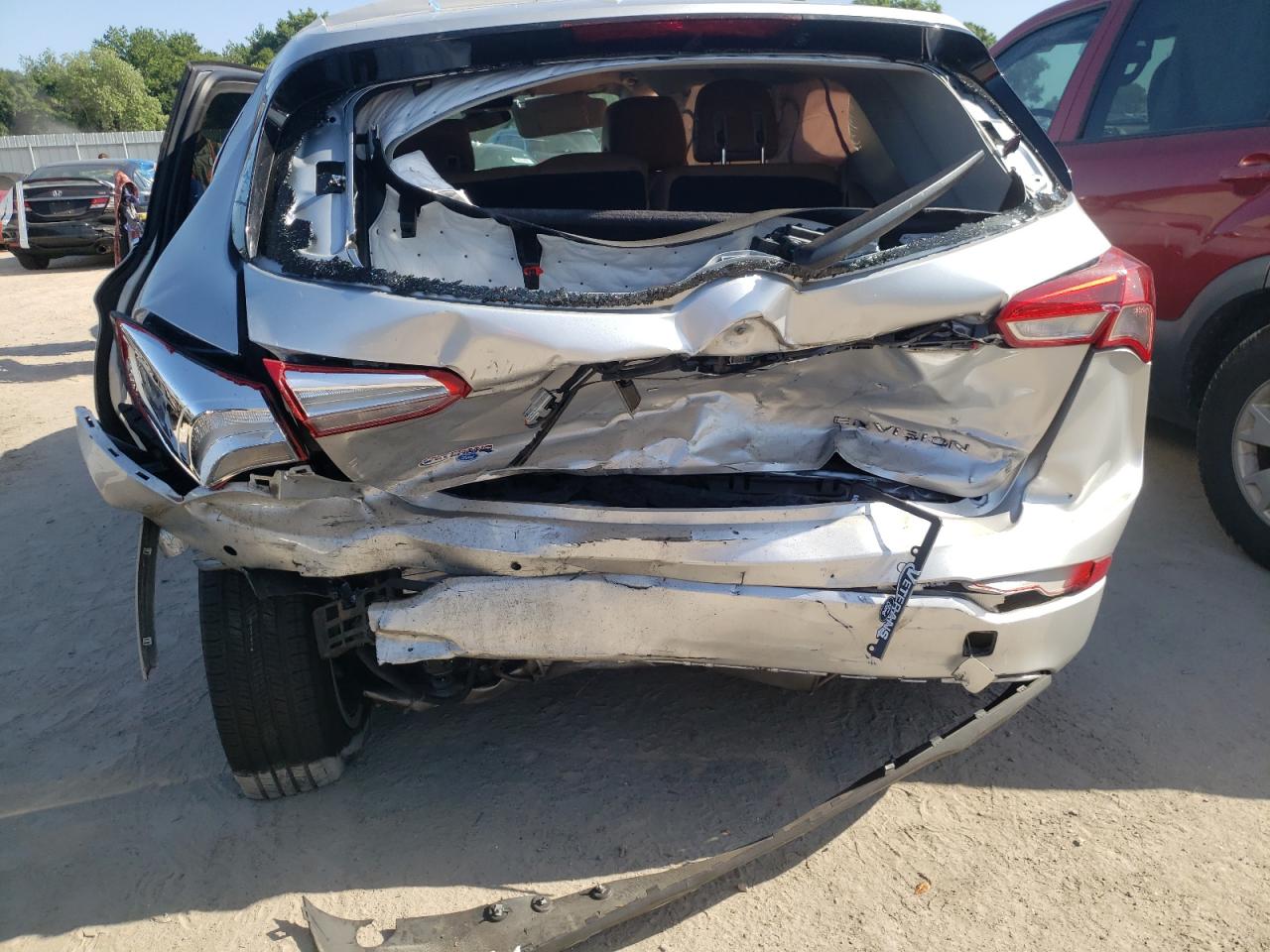 Photo 9 from auction – 2019 BUICK ENVISION P with VIN LRBFXBSA8KD026217