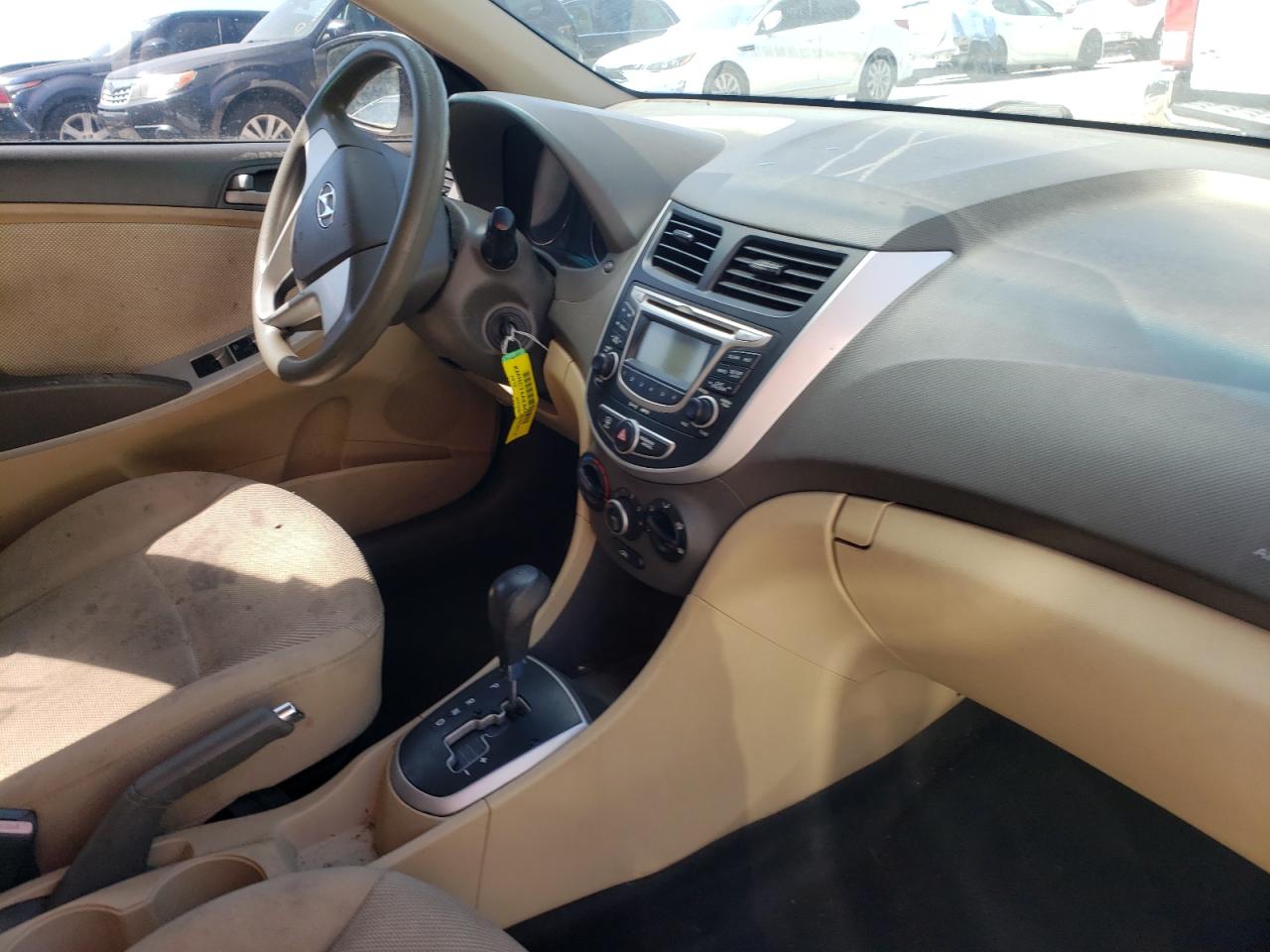 Photo 9 from auction – 2012 HYUNDAI ACCENT GLS with VIN KMHCT4AE8CU045914