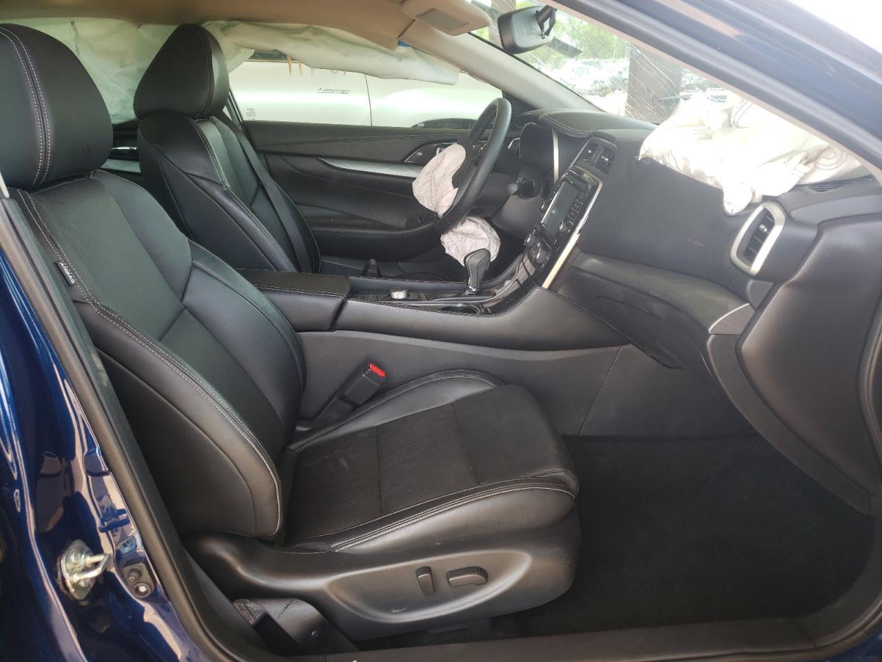 Photo 5 from auction – 2017 NISSAN MAXIMA with VIN 1N4AA6AP6HC392479